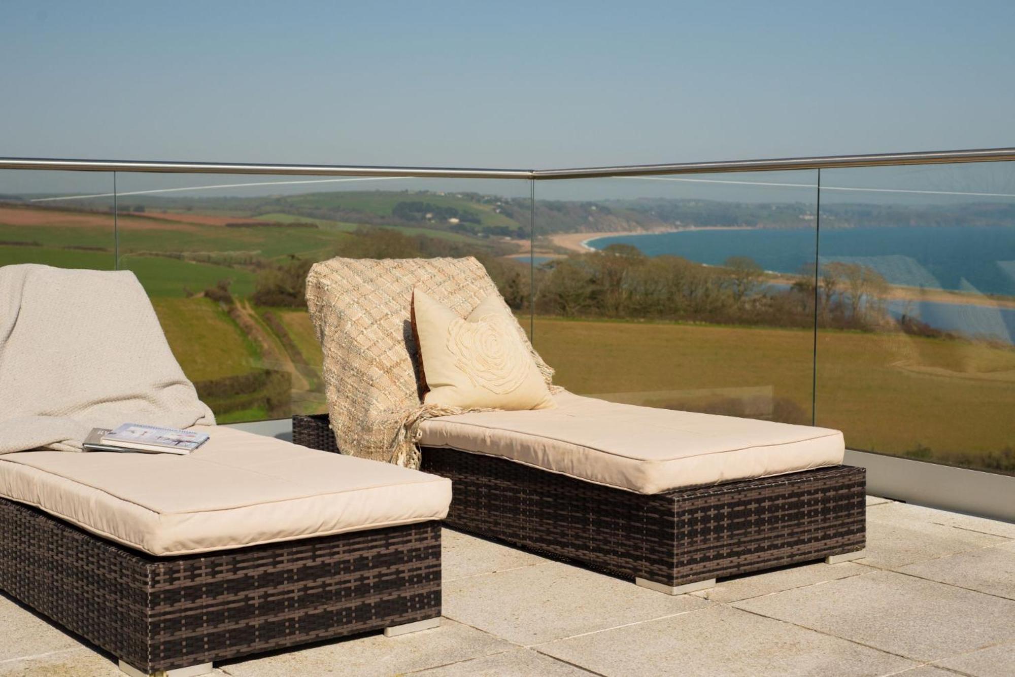 Вилла Golden Meadow, Torcross Stokenham Экстерьер фото